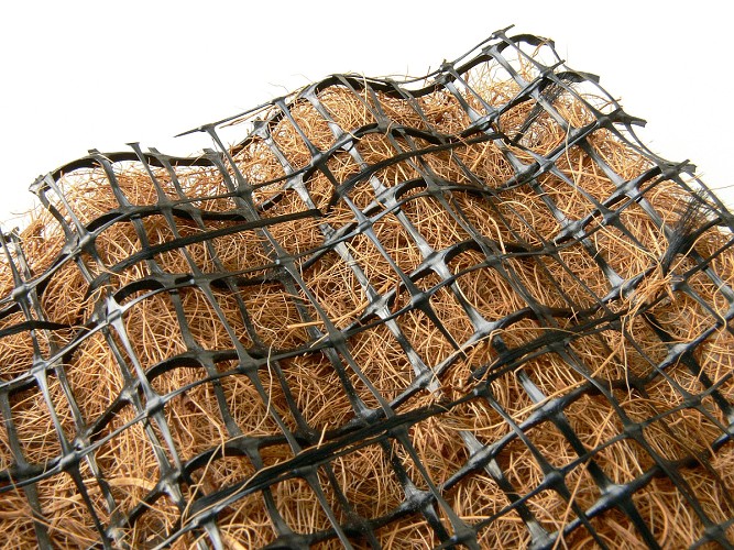 Trvalá protierózna georohož s výplňou z kokosových vlákien